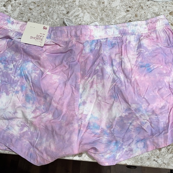 Low rise soft shortie 2.5 inseam soft - Picture 3 of 3